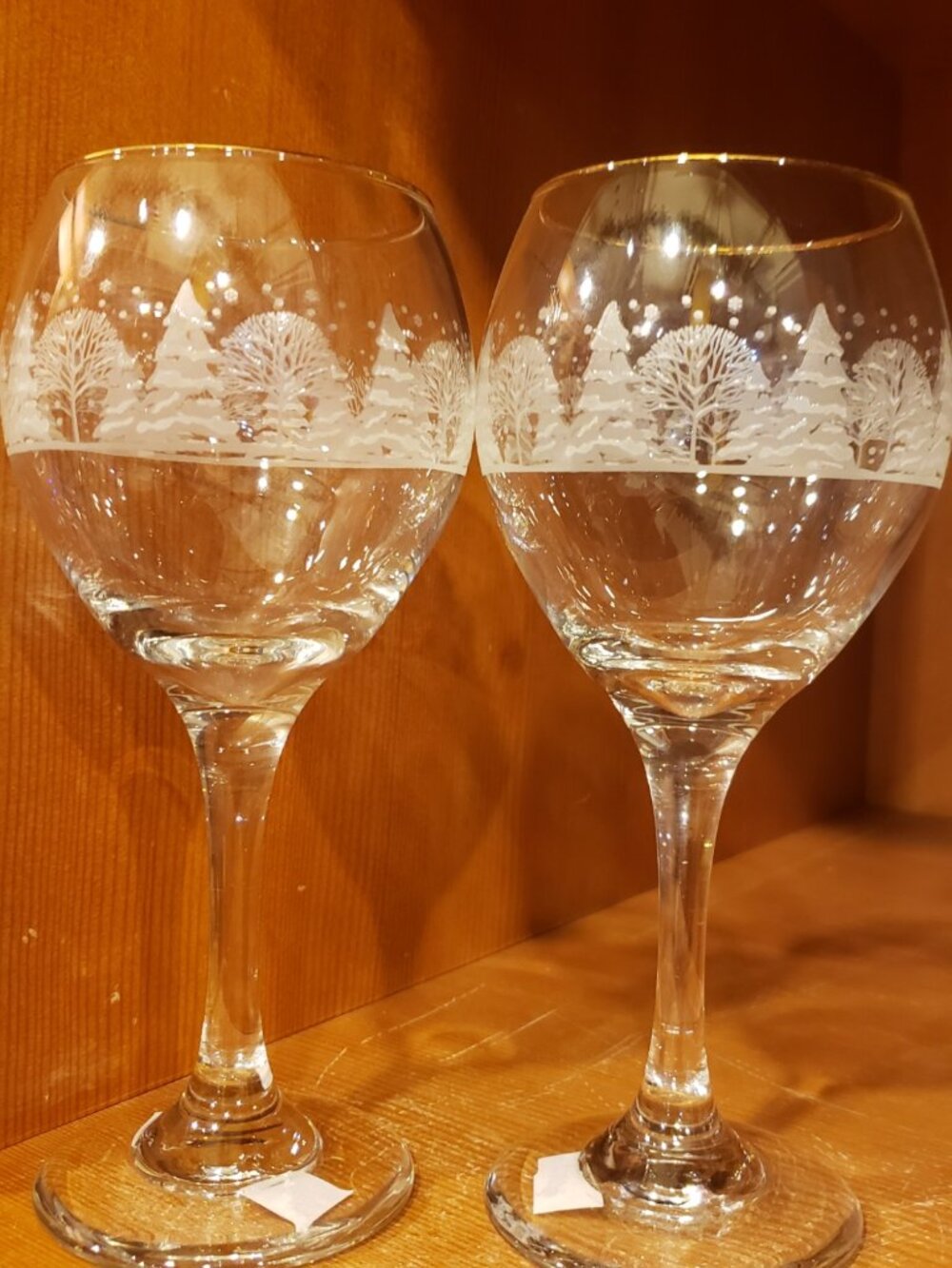 Winter Wonderland - 2 Wine Glasses